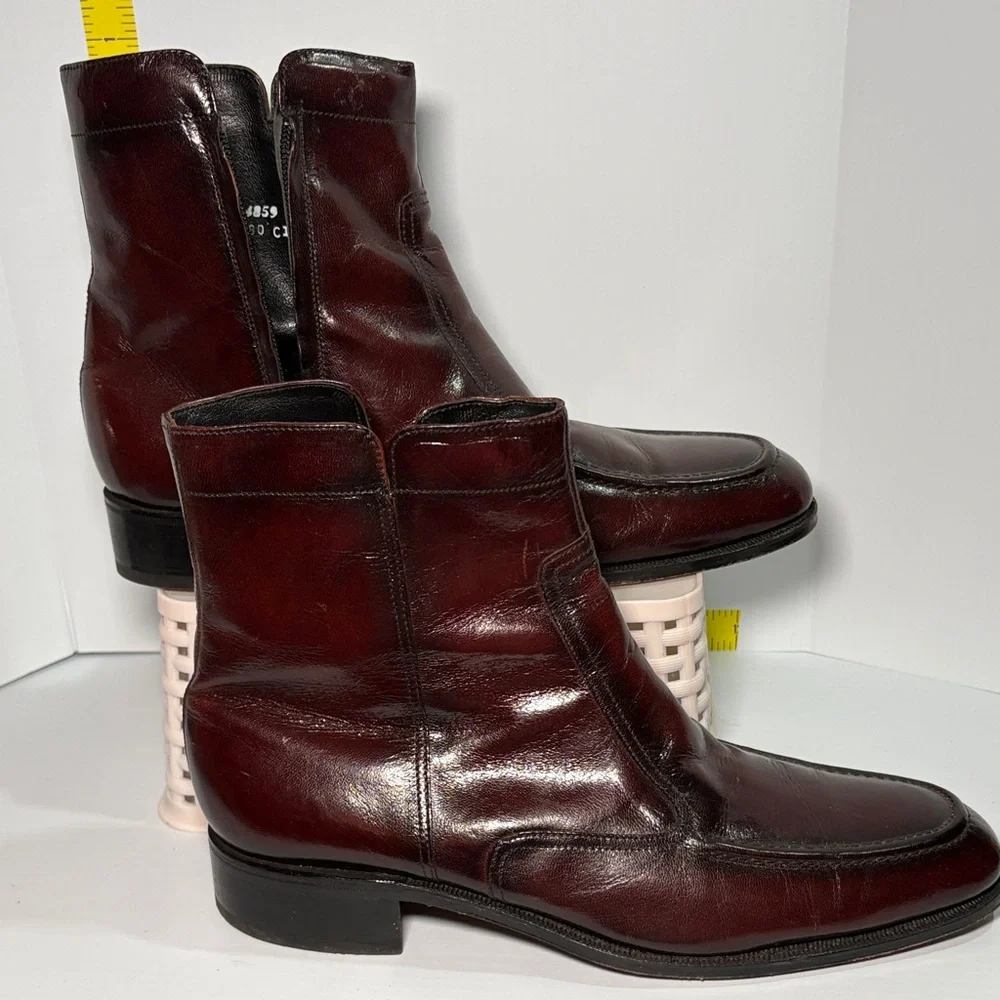Vintage Florsheim 70’s dress ankle Burgundy Leather Boots. Groovy baby! box‎ 14